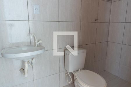 Banheiro Social de apartamento para alugar com 1 quarto, 45m² em Samambaia Sul (samambaia), Brasília