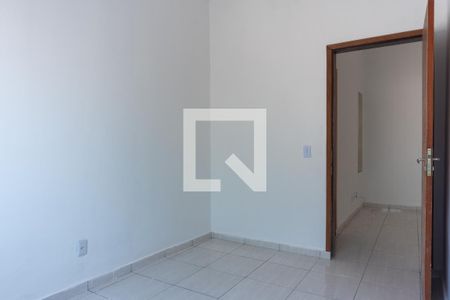 Quarto de apartamento para alugar com 1 quarto, 45m² em Samambaia Sul (samambaia), Brasília