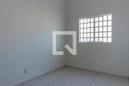 Quarto de apartamento para alugar com 1 quarto, 45m² em Samambaia Sul (samambaia), Brasília
