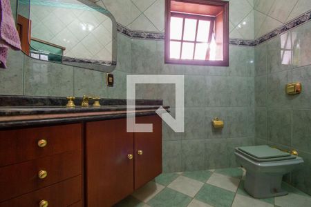 Casa à venda com 400m², 4 quartos e 4 vagasBanheiro da Suíte 2