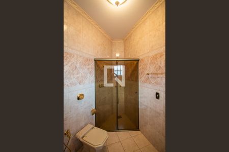 Casa à venda com 400m², 4 quartos e 4 vagasBanheiro da Suíte 3