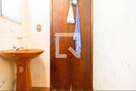 Banheiro de casa à venda com 3 quartos, 200m² em São Domingos, São Paulo