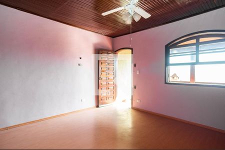 Casa à venda com 200m², 3 quartos e 2 vagasQuarto 2