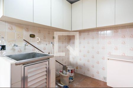 Casa à venda com 200m², 3 quartos e 2 vagasÁrea de Serviço