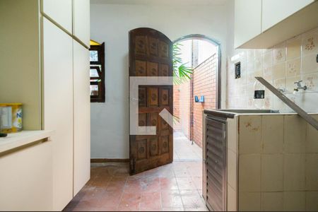 Casa à venda com 200m², 3 quartos e 2 vagasÁrea de Serviço