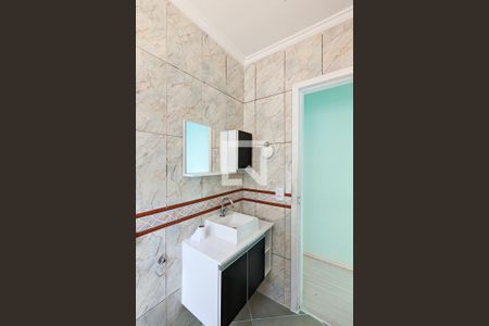 Casa à venda com 123m², 3 quartos e 2 vagasBanheiro