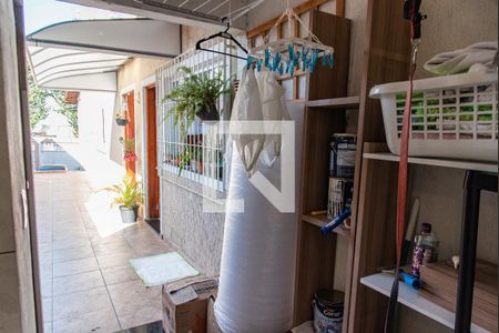 Casa à venda com 185m², 3 quartos e 2 vagasÁrea de serviço