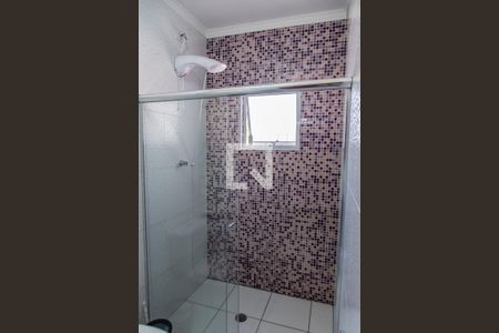 Banheiro da suíte de casa para alugar com 3 quartos, 185m² em Vila Gumercindo, São Paulo