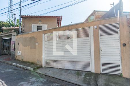 Casa à venda com 185m², 3 quartos e 2 vagasFachada