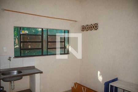 Cozinha de kitnet/studio para alugar com 1 quarto, 20m² em Centro, Nilópolis