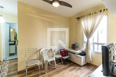 Apartamento à venda com 43m², 1 quarto e sem vagaSala