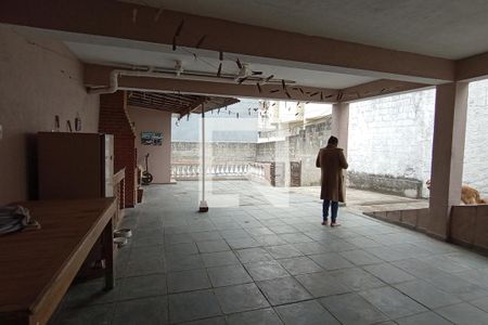 Casa à venda com 478m², 3 quartos e 5 vagasQuintal