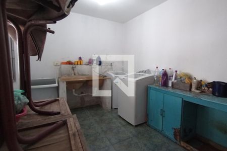 Casa à venda com 478m², 3 quartos e 5 vagasÁrea de Serviço