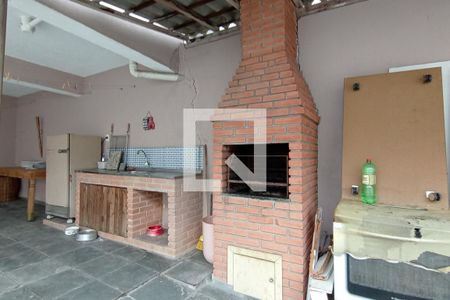 Casa à venda com 478m², 3 quartos e 5 vagasQuintal