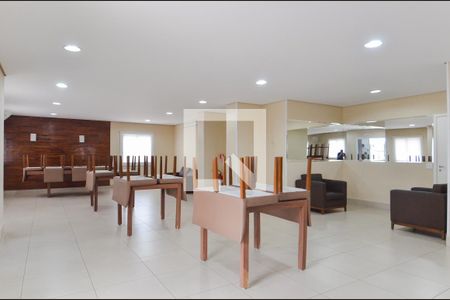 Apartamento para alugar com 75m², 2 quartos e 2 vagasÁrea comum - Salão de festas