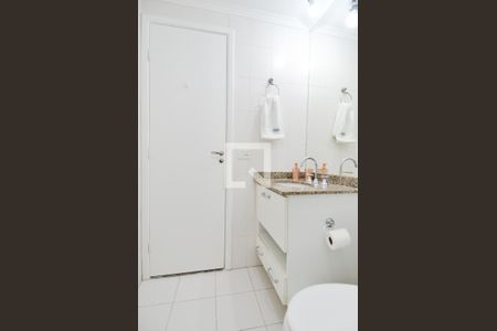 Apartamento para alugar com 75m², 2 quartos e 2 vagasBanheiro Social