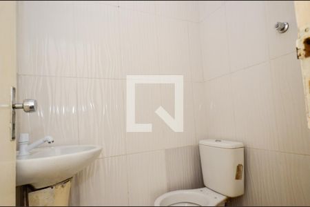 Casa para alugar com 60m², 2 quartos e sem vaga Casa para alugar com 60m², 2 quartos e sem vagaBanheiro