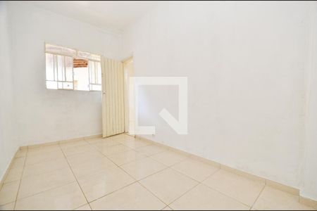 Casa para alugar com 60m², 2 quartos e sem vaga Casa para alugar com 60m², 2 quartos e sem vagaQuarto2