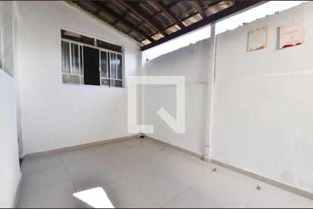 Casa para alugar com 60m², 2 quartos e sem vaga Casa para alugar com 60m², 2 quartos e sem vagaVaranda