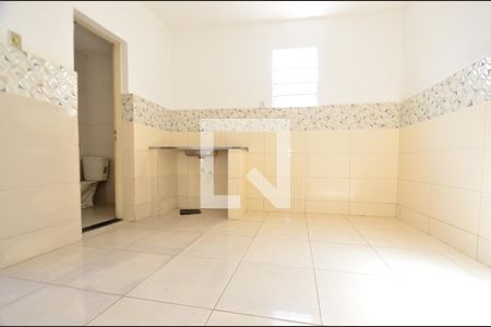 Casa para alugar com 60m², 2 quartos e sem vaga Casa para alugar com 60m², 2 quartos e sem vagaCozinha