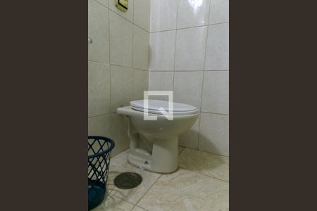 Casa para alugar com 143m², 3 quartos e 2 vagasBanheiro 1  