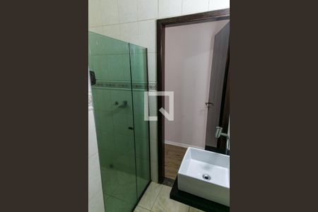 Casa para alugar com 143m², 3 quartos e 2 vagasBanheiro 1  