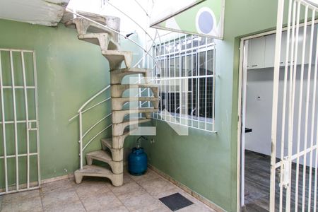 Casa para alugar com 143m², 3 quartos e 2 vagasQuintal