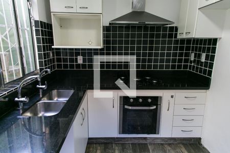 Casa para alugar com 143m², 3 quartos e 2 vagasCozinha