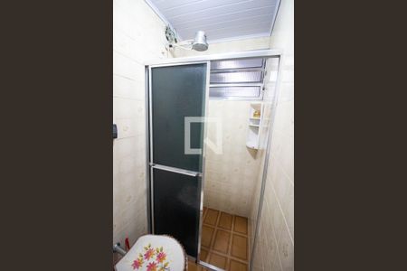 Casa à venda com 244m², 4 quartos e 2 vagas Casa à venda com 244m², 4 quartos e 2 vagasBanheiro Serviço