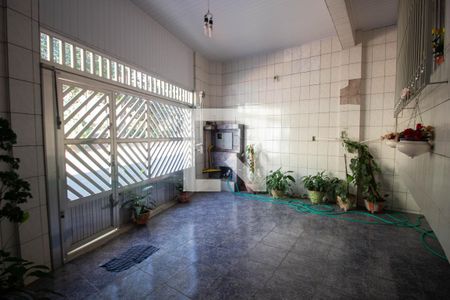 Casa à venda com 244m², 4 quartos e 2 vagas Casa à venda com 244m², 4 quartos e 2 vagasGaragem