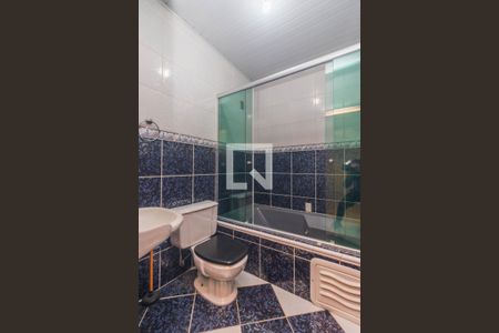 Casa à venda com 120m², 4 quartos e 1 vaga Casa à venda com 120m², 4 quartos e 1 vagaBanheiro com Banheira