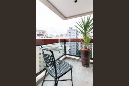 Apartamento à venda com 150m², 3 quartos e 2 vagasVaranda 