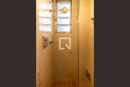 Apartamento para alugar com 98m², 2 quartos e 1 vaga Apartamento para alugar com 98m², 2 quartos e 1 vagaBanheiro de serviço