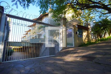 Apartamento à venda com 252m², 4 quartos e 4 vagasFachada