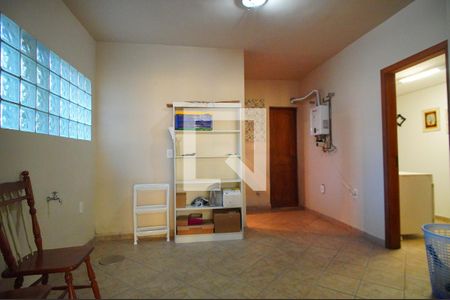 Apartamento à venda com 252m², 4 quartos e 4 vagasÁrea de Serviço