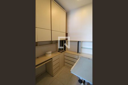 Apartamento à venda com 60m², 2 quartos e 1 vagaQuarto de Serviço