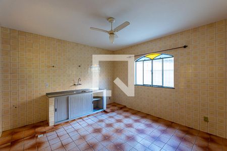 Casa para alugar com 120m², 3 quartos e 3 vagasCozinha