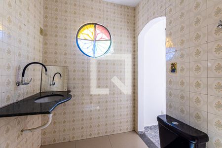 Casa para alugar com 120m², 3 quartos e 3 vagassuíte