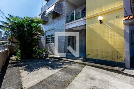 Casa para alugar com 120m², 3 quartos e 3 vagasFachada