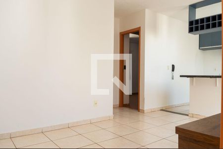 Sala de apartamento para alugar com 2 quartos, 43m² em Shopping Park, Uberlândia