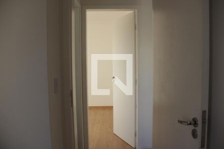 Corredor de apartamento para alugar com 2 quartos, 49m² em Vila Urupes, Suzano