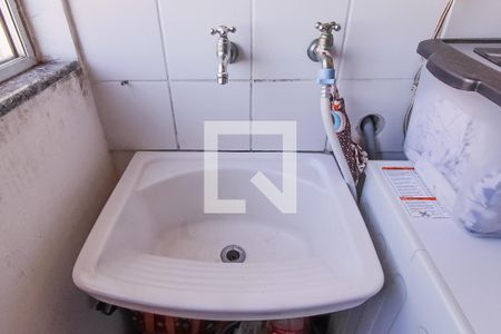 Apartamento para alugar com 58m², 3 quartos e 1 vagaÁrea de Serviço