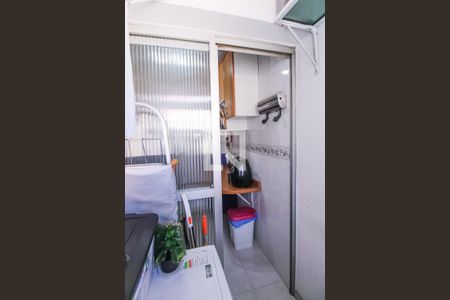 Apartamento para alugar com 58m², 3 quartos e 1 vagaÁrea de Serviço