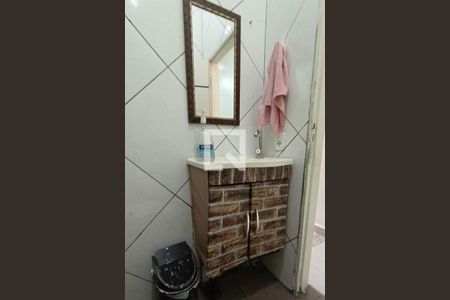 Casa à venda com 250m², 3 quartos e 6 vagasLavabo