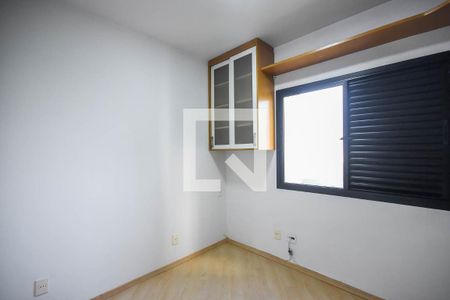 Apartamento para alugar com 120m², 3 quartos e 3 vagas Apartamento para alugar com 120m², 3 quartos e 3 vagasQuarto