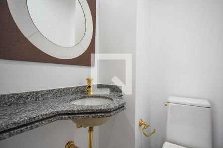Lavabo de apartamento para alugar com 3 quartos, 120m² em Vila Suzana, São Paulo