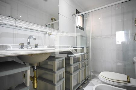 Apartamento para alugar com 120m², 3 quartos e 3 vagas Apartamento para alugar com 120m², 3 quartos e 3 vagasBanheiro suíte 2