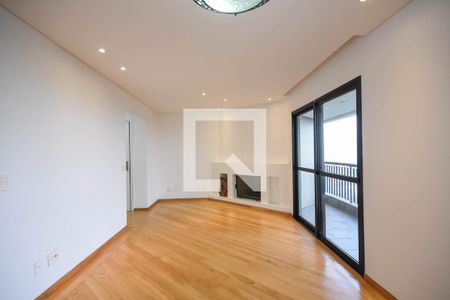 Sala de apartamento para alugar com 3 quartos, 120m² em Vila Suzana, São Paulo