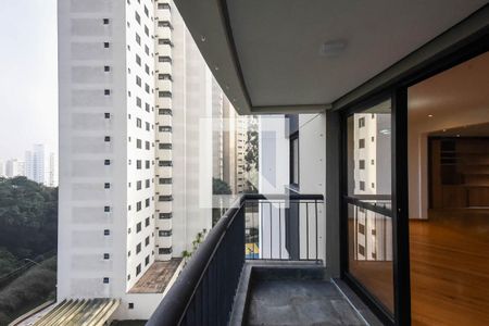Varanda de apartamento para alugar com 3 quartos, 120m² em Vila Suzana, São Paulo