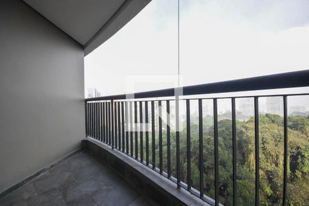 Varanda de apartamento para alugar com 3 quartos, 120m² em Vila Suzana, São Paulo